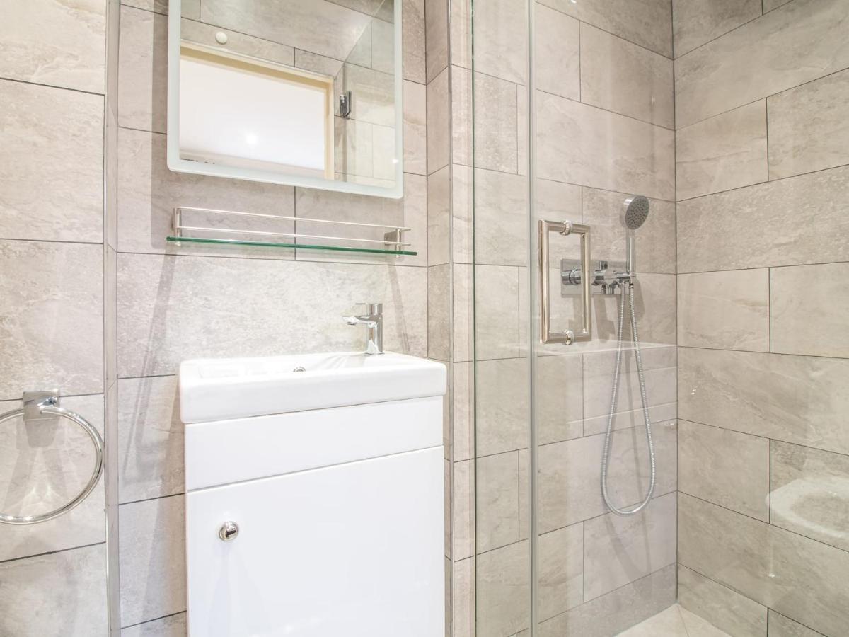 إدنبرة Luxury Royal Mile Apartment By The Castle - Sleeps 4 المظهر الخارجي الصورة
