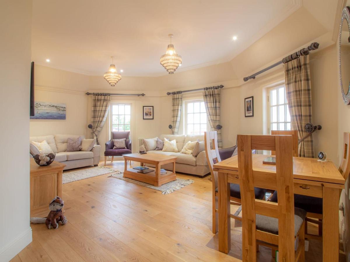 إدنبرة Luxury Royal Mile Apartment By The Castle - Sleeps 4 المظهر الخارجي الصورة